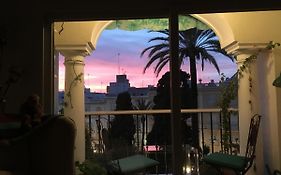 Homestay En Plaza Candelaria, Casco Antiguo